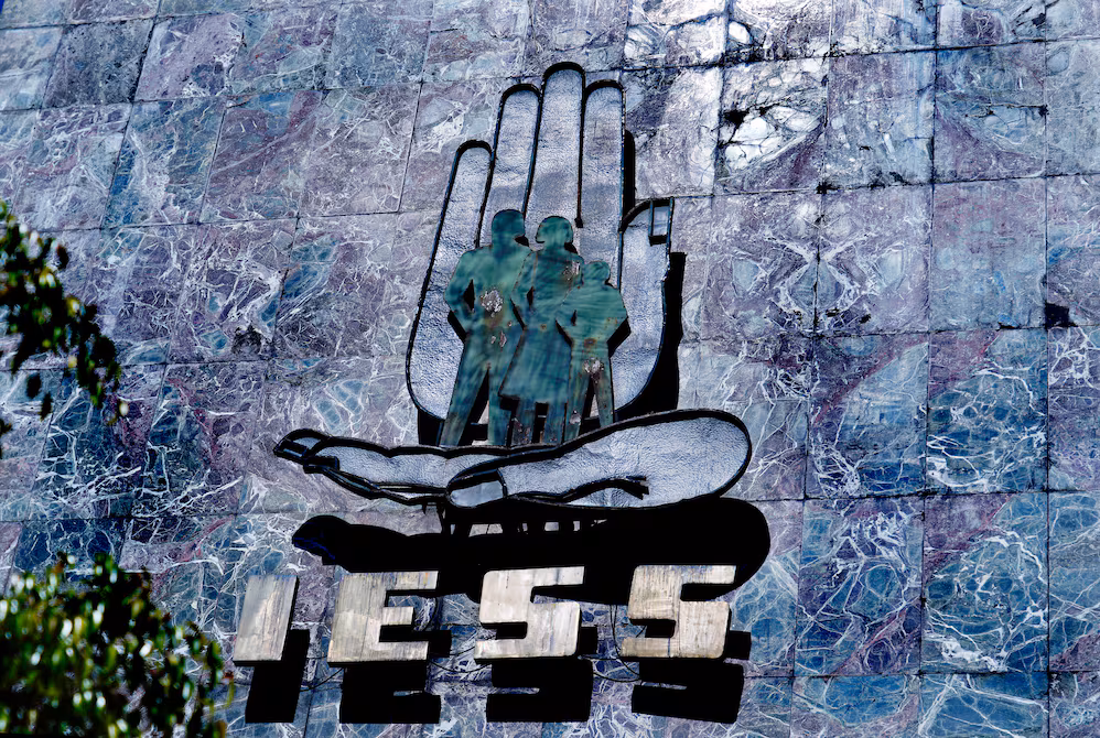 IESS permite jubilarse a los 65 años con 15 años de aportaciones