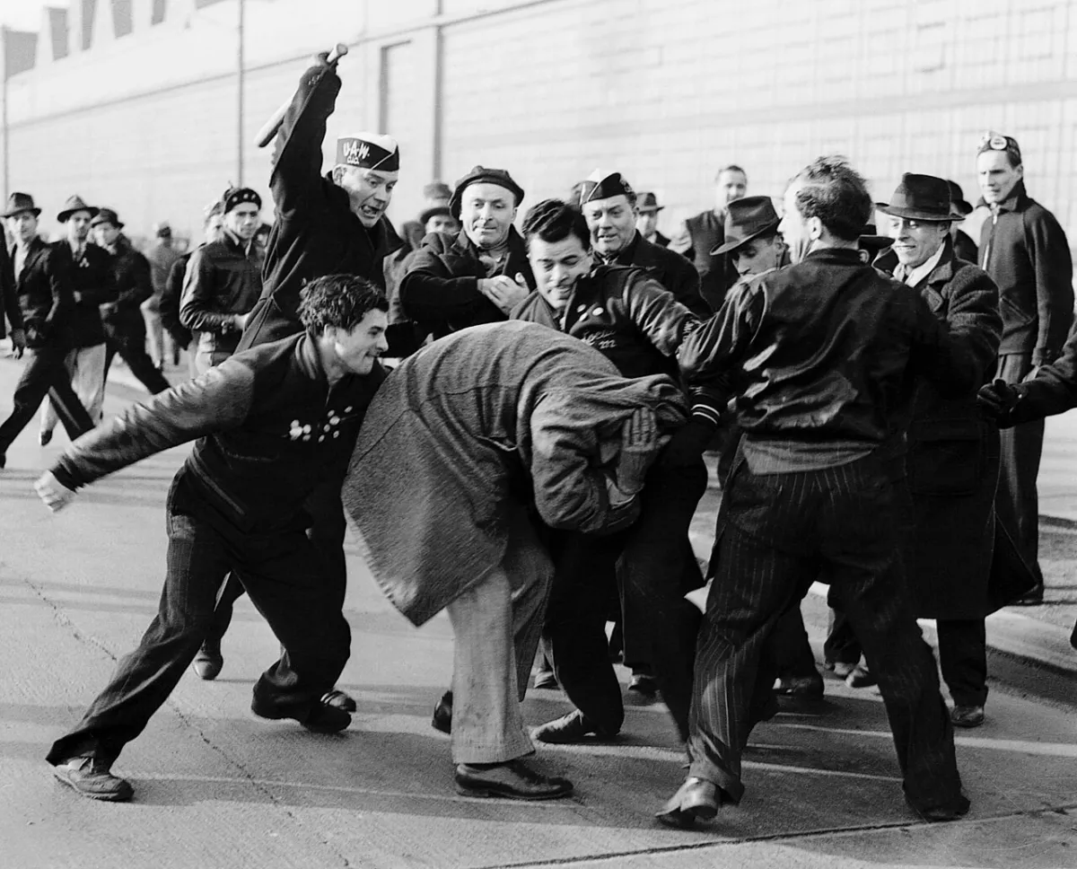 Violencia y represión en conflictos laborales españoles